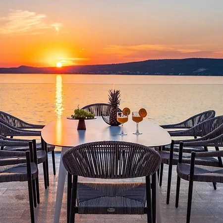 Novita * Novigrad (Dalmatia)